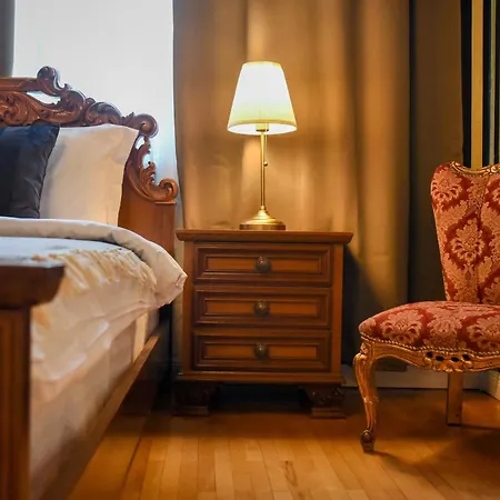 דירה Centrally Located 2br With Balcony & Unique Design בוקרשט