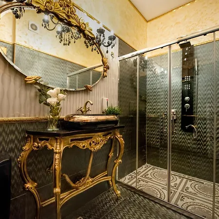 Apartment Centrally Located 2br With Balcony & Unique Design *