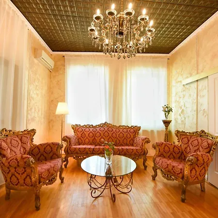 Apartment Centrally Located 2br With Balcony & Unique Design *
